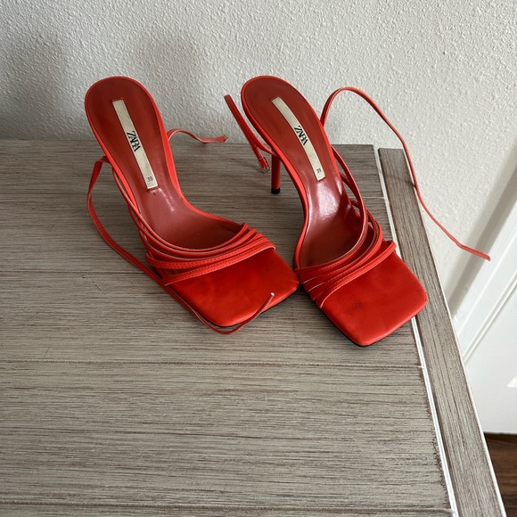 Coral Zara heels - Picture 2 of 4